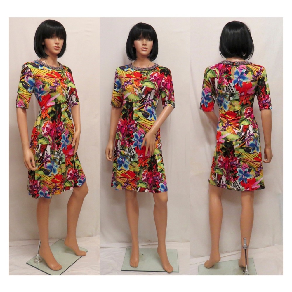 INVESTMENTS Bold Tropical Multi Color Short Sleeve Stretch Dress PM New